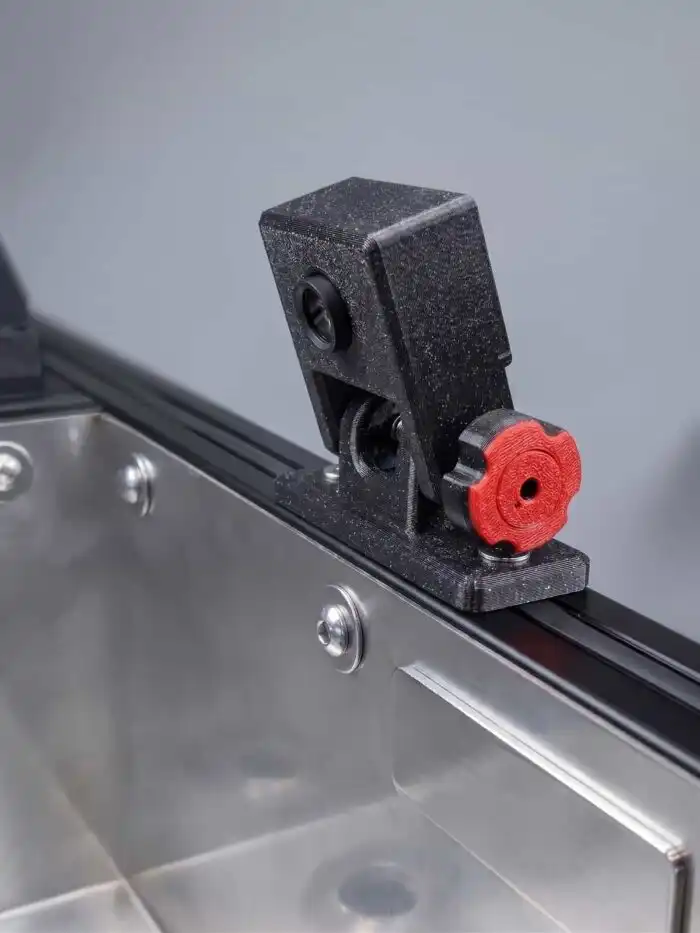 Вградената камера за наблюдение на среза на Gem Slicer Mini